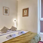 Charming Apartment With Ac- Heart Of Le Marais