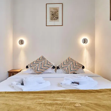 Charming With Ac- Heart Of Le Marais Parigi